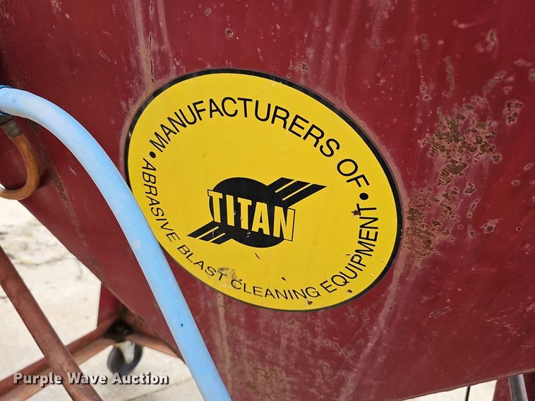 image for item DQ0222 Tools