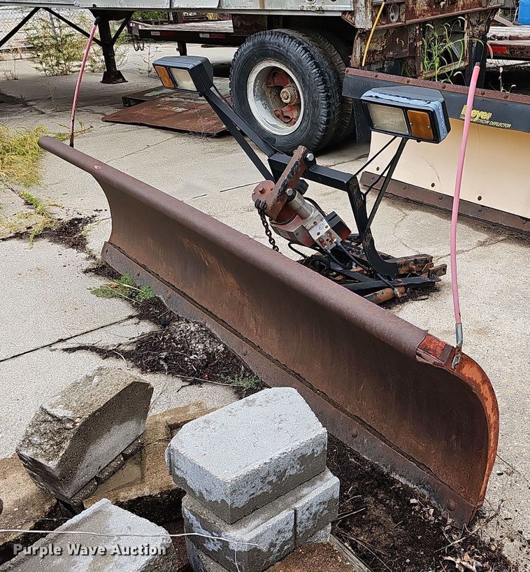 image for item DQ0233 (2) snow plows