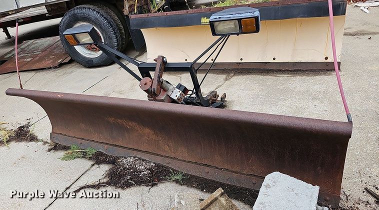 image for item DQ0233 (2) snow plows