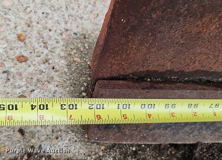 image for item DQ0233 (2) snow plows