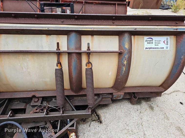 image for item DQ0233 (2) snow plows