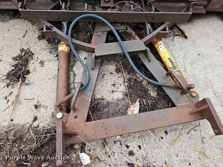 image for item DQ0233 (2) snow plows