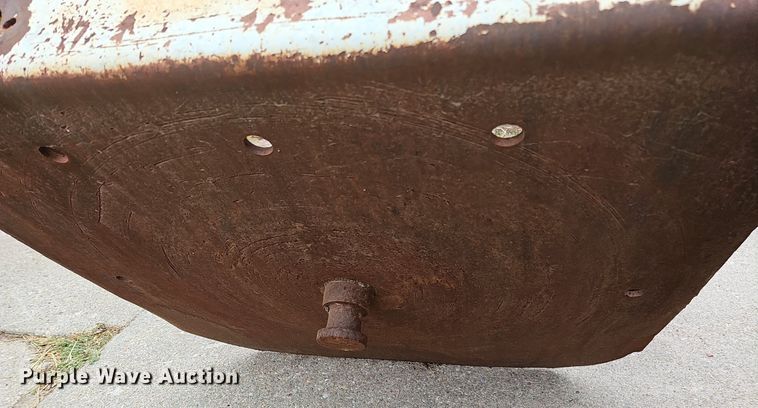 image for item DQ0235 Fifth wheel hoist