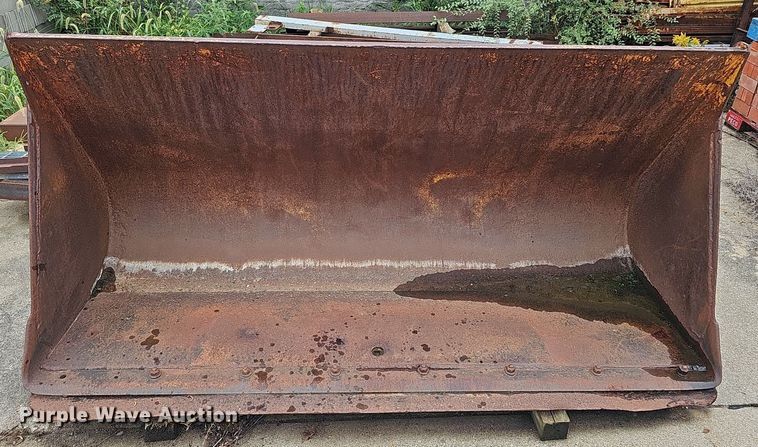 image for item DQ0236 95"W bucket