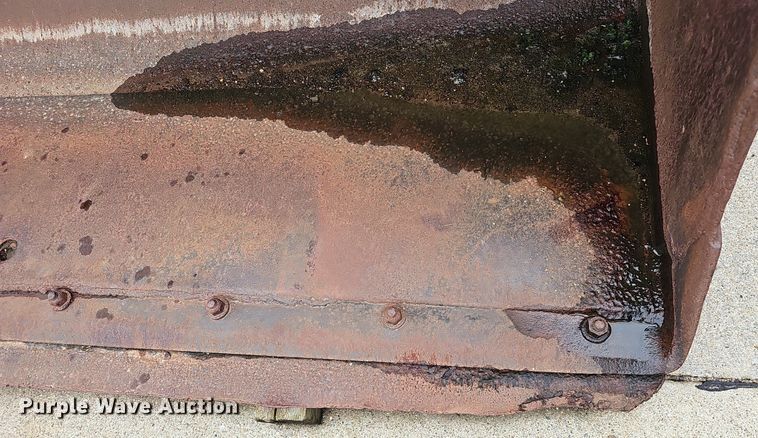 image for item DQ0236 95"W bucket