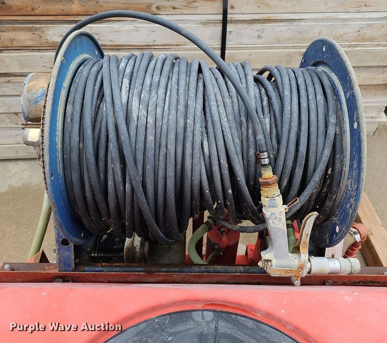 image for item DQ0240 FMC Bean DM05E100FRB  sprayer