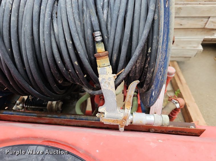 image for item DQ0240 FMC Bean DM05E100FRB  sprayer