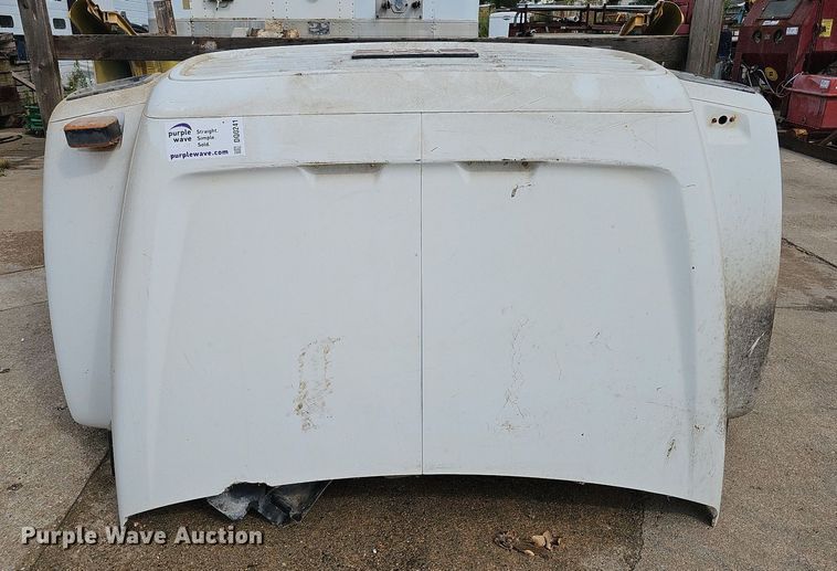 image for item DQ0241 (2) GMC hoods