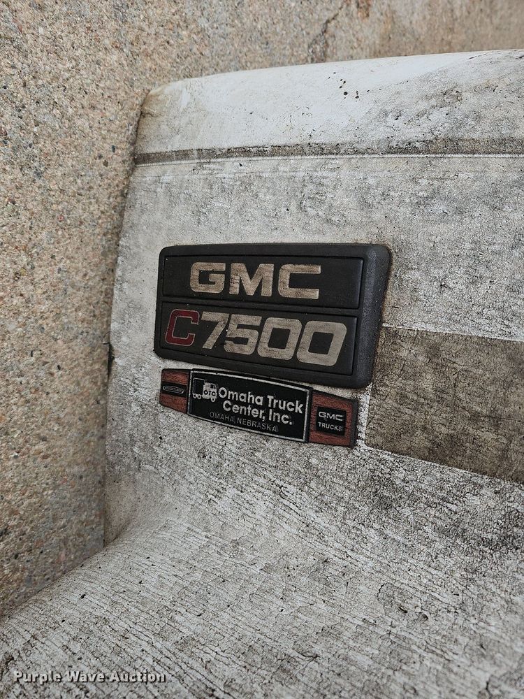 image for item DQ0241 (2) GMC hoods