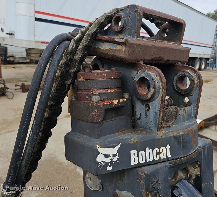 image for item DQ0244 Shop built  24.5"W clamshell bucket