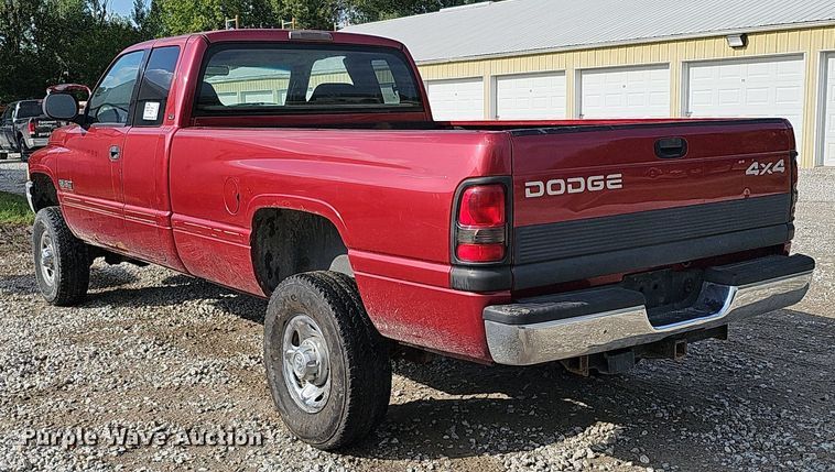 image for item DQ0327 1998 Dodge Ram 2500  Quad Cab pickup truck