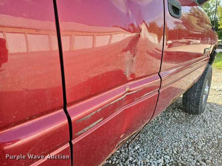 image for item DQ0327 1998 Dodge Ram 2500  Quad Cab pickup truck