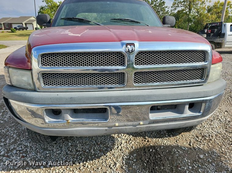 image for item DQ0327 1998 Dodge Ram 2500  Quad Cab pickup truck