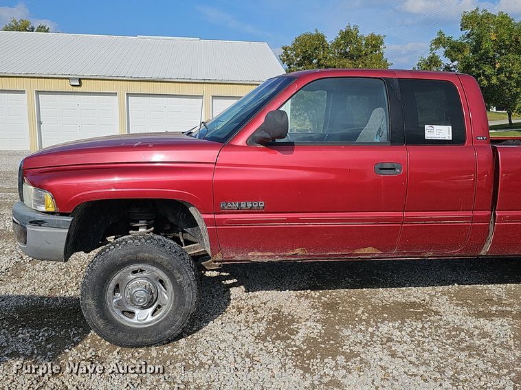 image for item DQ0327 1998 Dodge Ram 2500  Quad Cab pickup truck