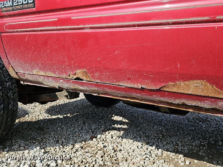 image for item DQ0327 1998 Dodge Ram 2500  Quad Cab pickup truck