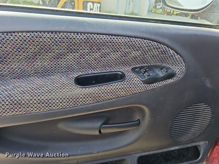 image for item DQ0327 1998 Dodge Ram 2500  Quad Cab pickup truck