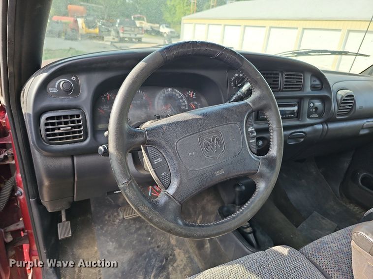 image for item DQ0327 1998 Dodge Ram 2500  Quad Cab pickup truck