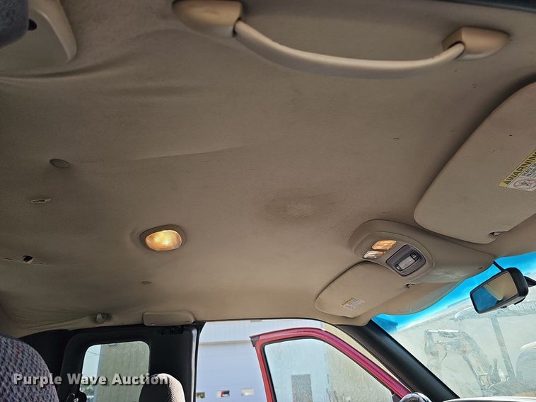 image for item DQ0327 1998 Dodge Ram 2500  Quad Cab pickup truck