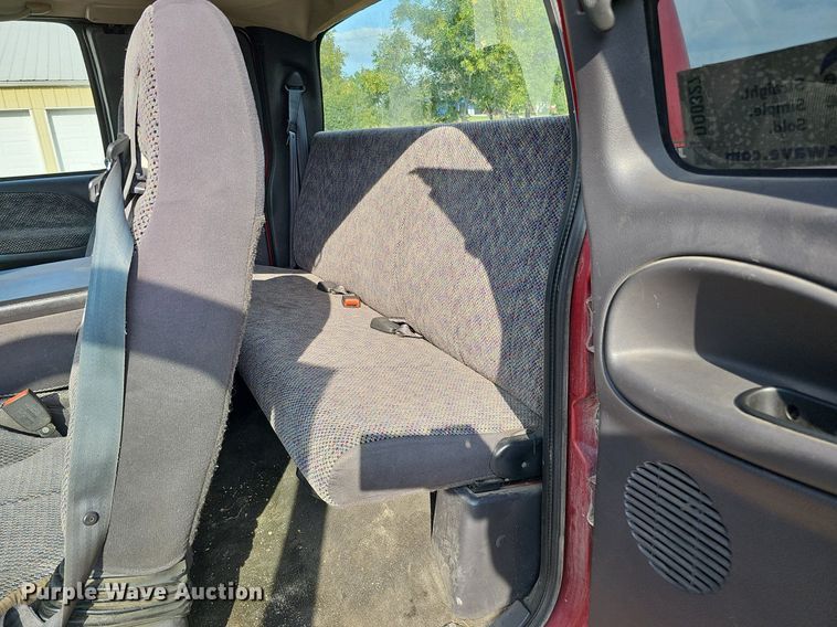 image for item DQ0327 1998 Dodge Ram 2500  Quad Cab pickup truck