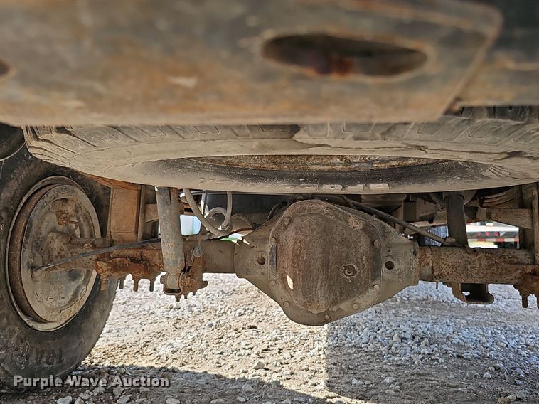 image for item DQ0327 1998 Dodge Ram 2500  Quad Cab pickup truck