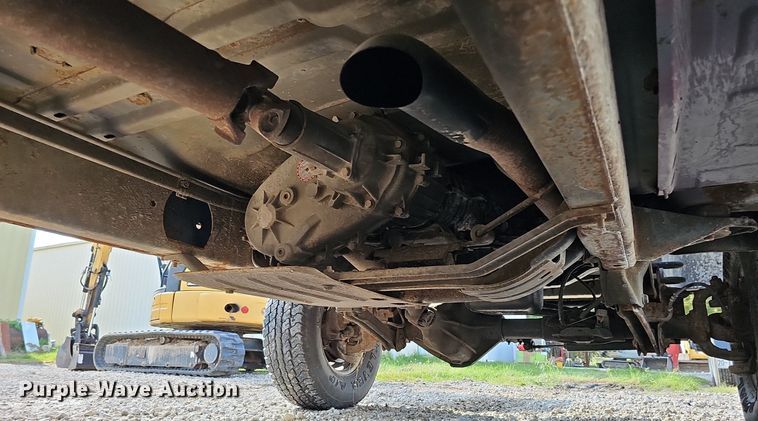 image for item DQ0327 1998 Dodge Ram 2500  Quad Cab pickup truck