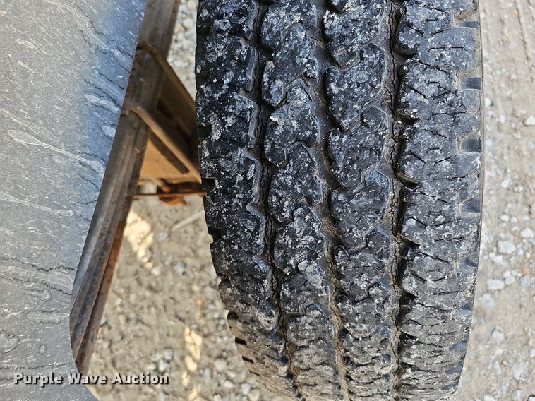 image for item DQ0327 1998 Dodge Ram 2500  Quad Cab pickup truck