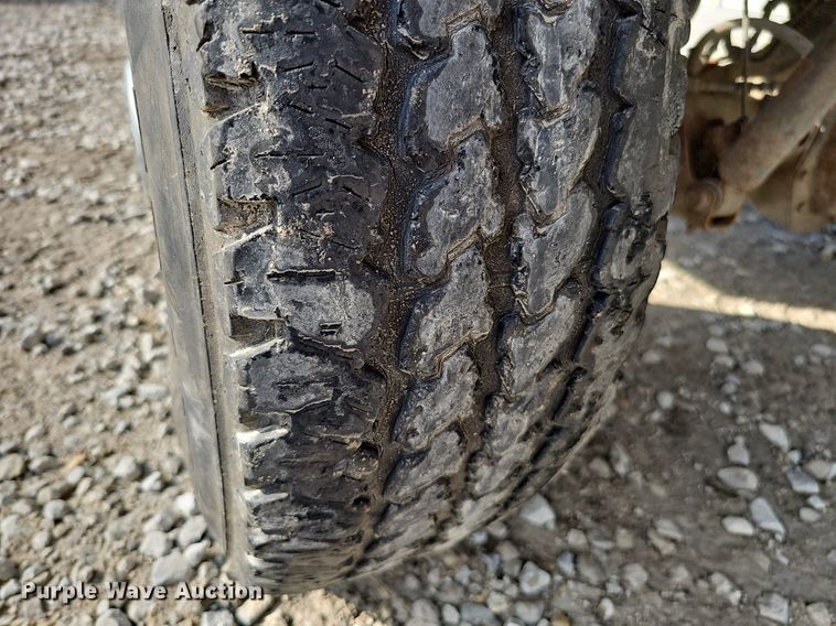 image for item DQ0327 1998 Dodge Ram 2500  Quad Cab pickup truck