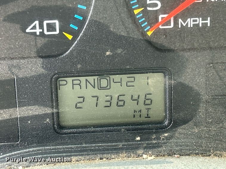 image for item DQ0900 2007 International 4300  flatbed truck