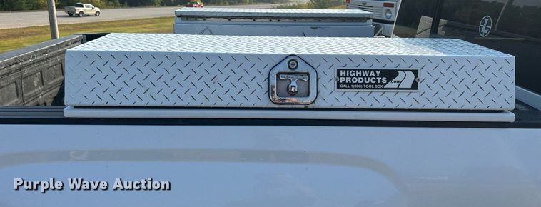 image for item DQ0943 2015 GMC Sierra 2500 Denali  Crew Cab pickup truck