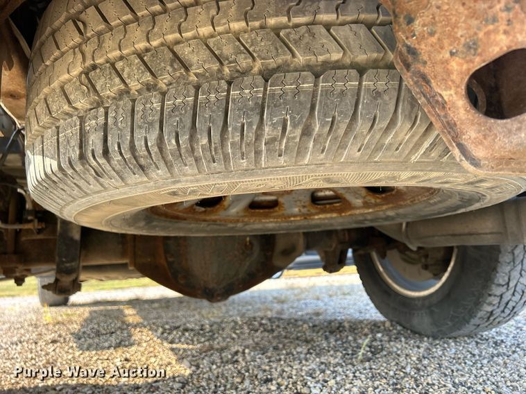 image for item DQ0943 2015 GMC Sierra 2500 Denali  Crew Cab pickup truck