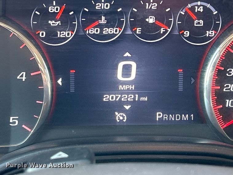 image for item DQ0943 2015 GMC Sierra 2500 Denali  Crew Cab pickup truck