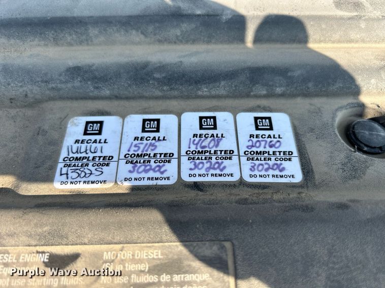 image for item DQ0943 2015 GMC Sierra 2500 Denali  Crew Cab pickup truck