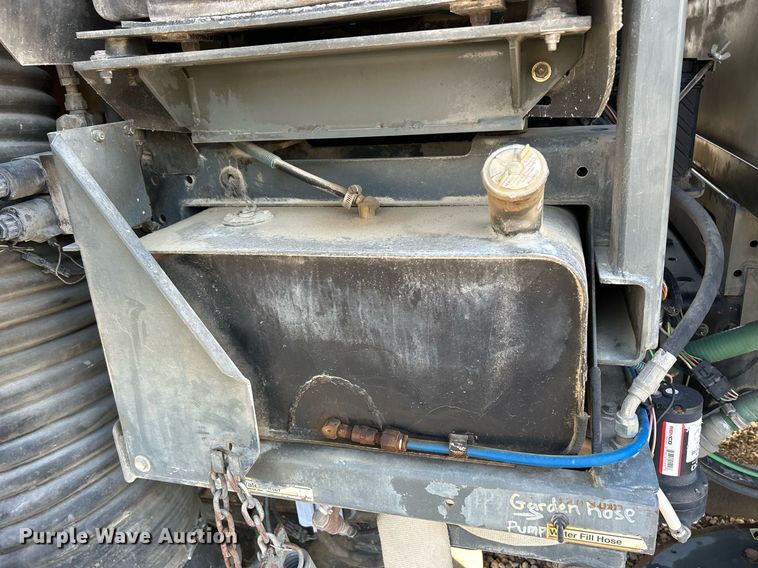 image for item DQ0944 2004 Sterling SC-8000  street sweeper truck