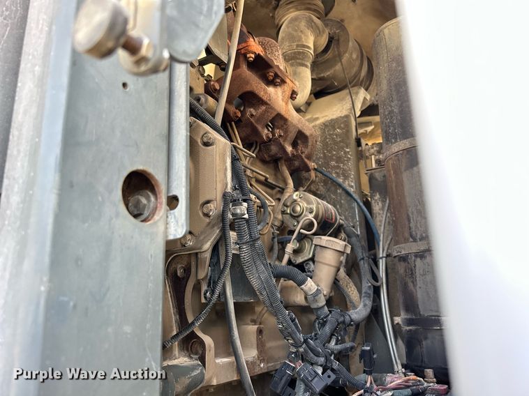 image for item DQ0944 2004 Sterling SC-8000  street sweeper truck