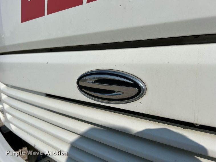 image for item DQ0944 2004 Sterling SC-8000  street sweeper truck