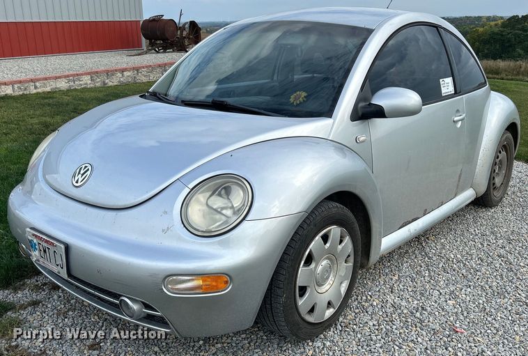 image for item DQ0950 2002 Volkswagen New Beetle