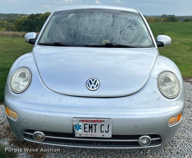 image for item DQ0950 2002 Volkswagen New Beetle