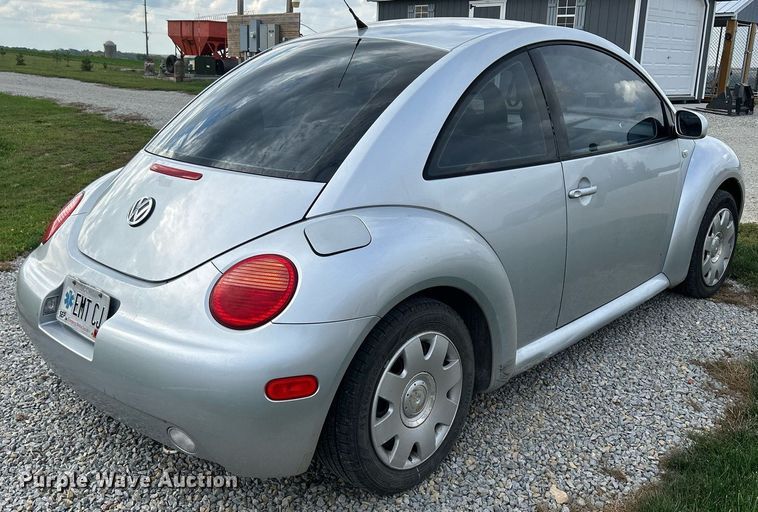image for item DQ0950 2002 Volkswagen New Beetle