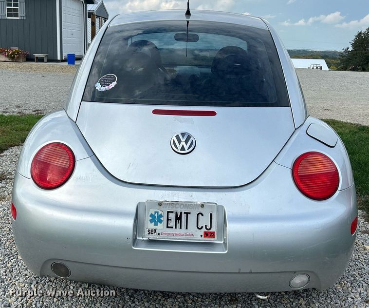 image for item DQ0950 2002 Volkswagen New Beetle