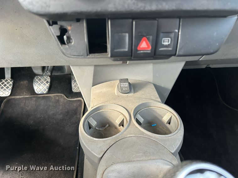 image for item DQ0950 2002 Volkswagen New Beetle