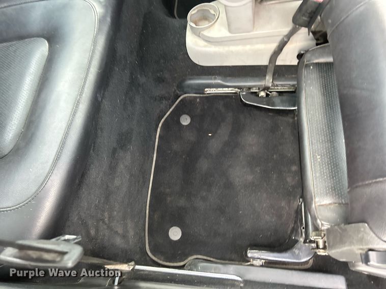 image for item DQ0950 2002 Volkswagen New Beetle