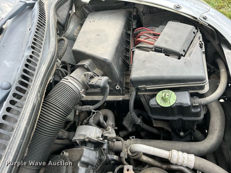 image for item DQ0950 2002 Volkswagen New Beetle