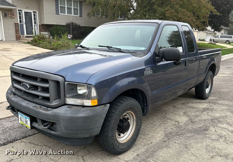image for item DQ0956 2004 Ford F250 Super Duty XL  SuperCab pickup truck