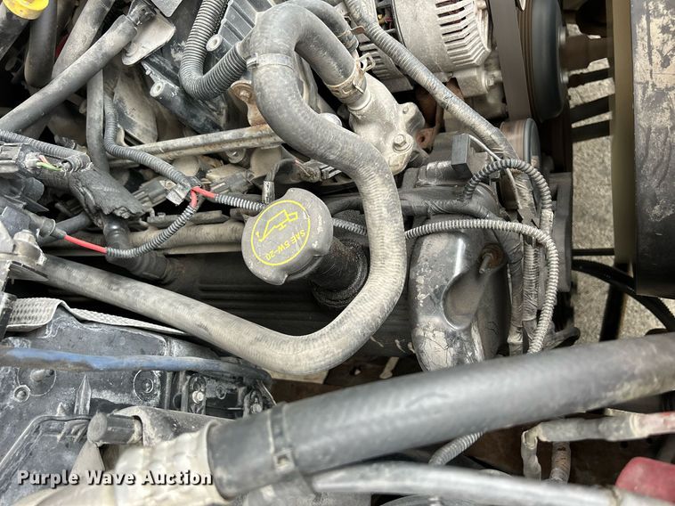 image for item DQ0956 2004 Ford F250 Super Duty XL  SuperCab pickup truck