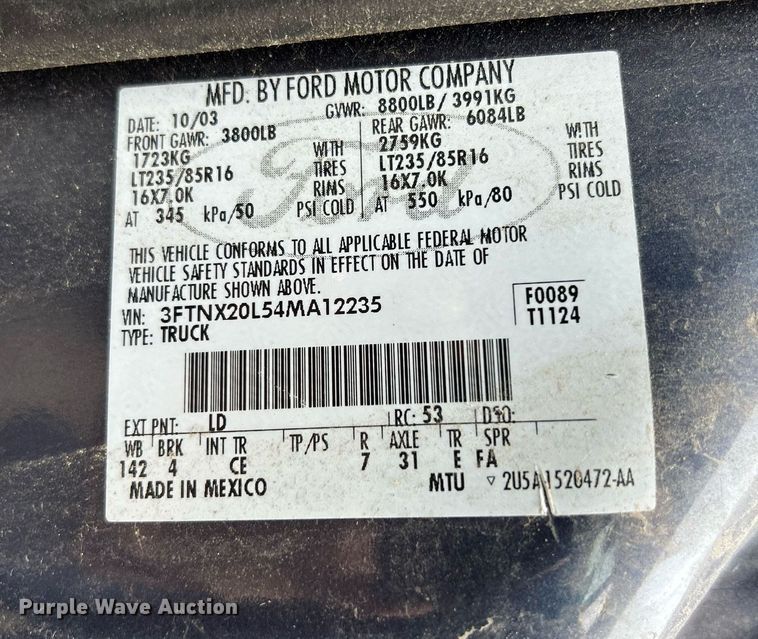 image for item DQ0956 2004 Ford F250 Super Duty XL  SuperCab pickup truck