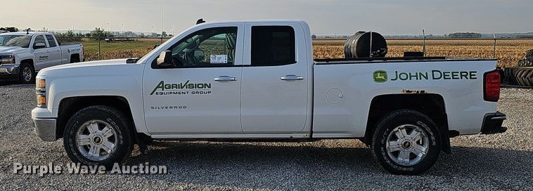 image for item DQ1150 2014 Chevrolet Silverado 1500  Double Cab pickup truck