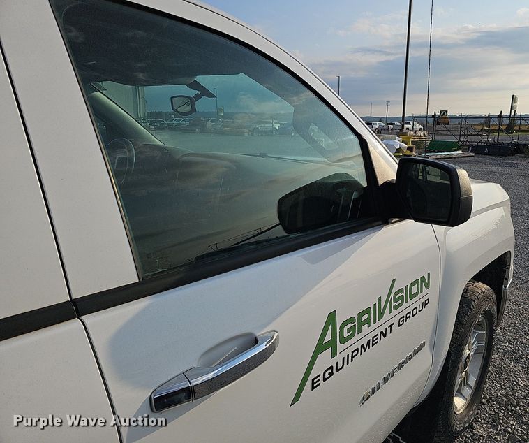 image for item DQ1150 2014 Chevrolet Silverado 1500  Double Cab pickup truck