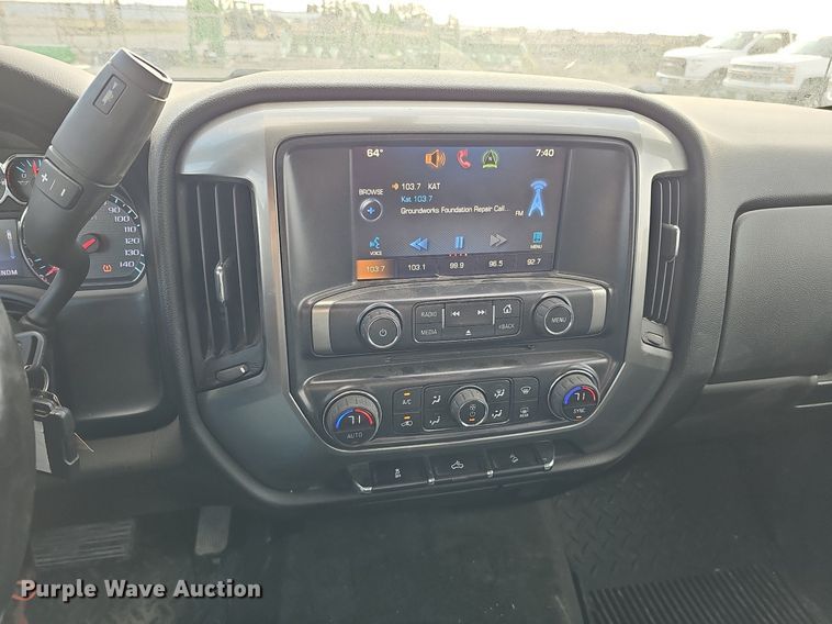 image for item DQ1150 2014 Chevrolet Silverado 1500  Double Cab pickup truck