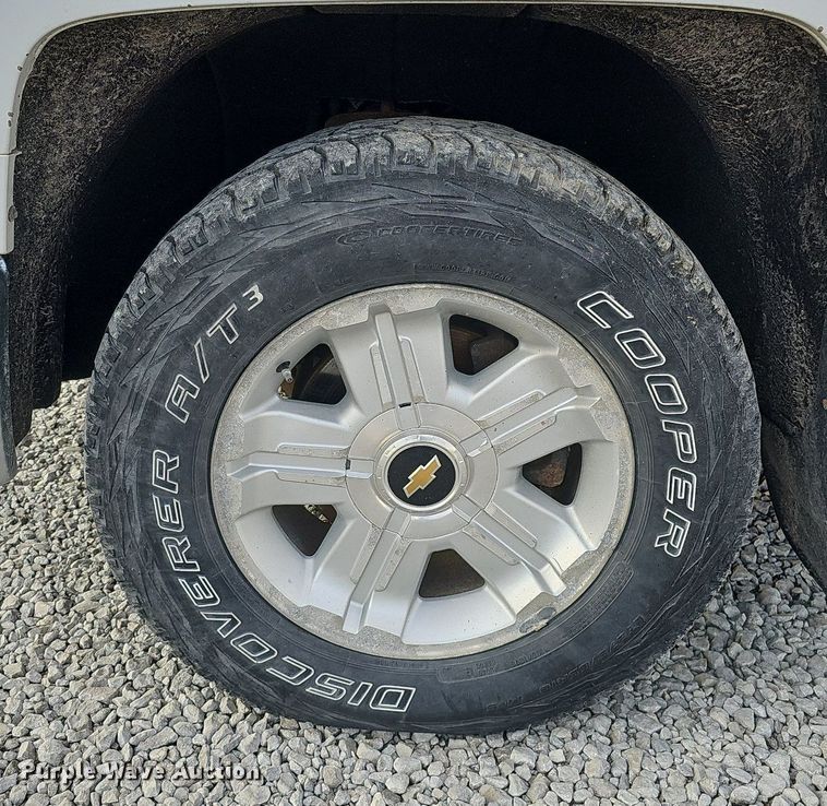 image for item DQ1150 2014 Chevrolet Silverado 1500  Double Cab pickup truck