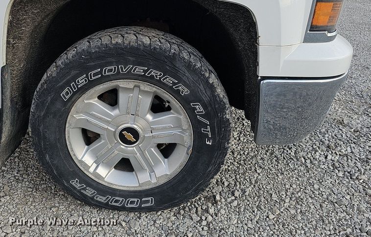 image for item DQ1150 2014 Chevrolet Silverado 1500  Double Cab pickup truck